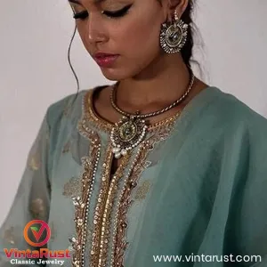 Bohemian Turqoise Beaded Hasli Choker Set and Earrings