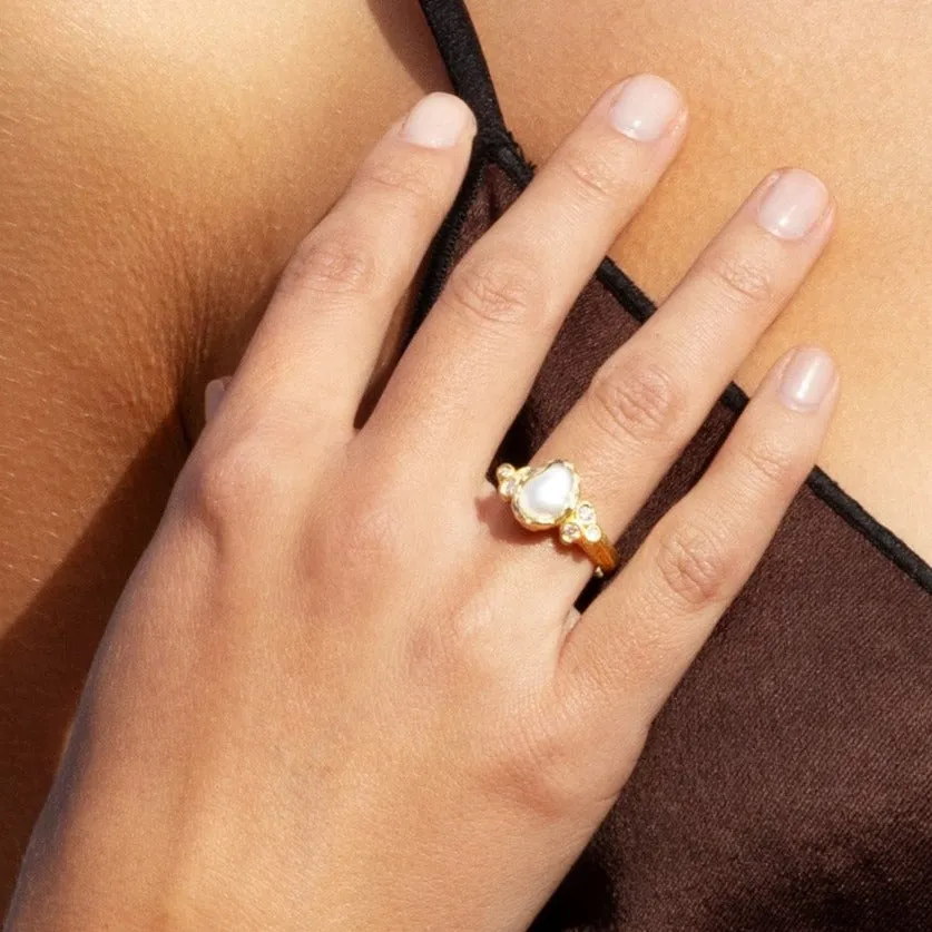 'Coral Contours' south sea pearl and diamond Ring