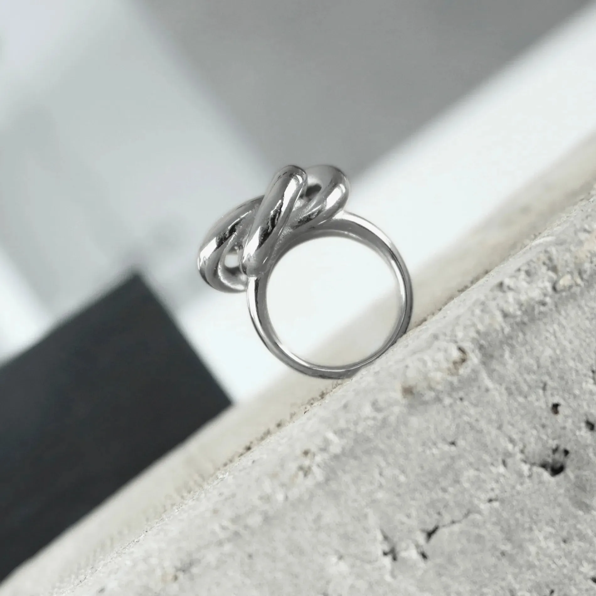Courage Waterproof Chunky Twisted Statement Ring Silver Plating