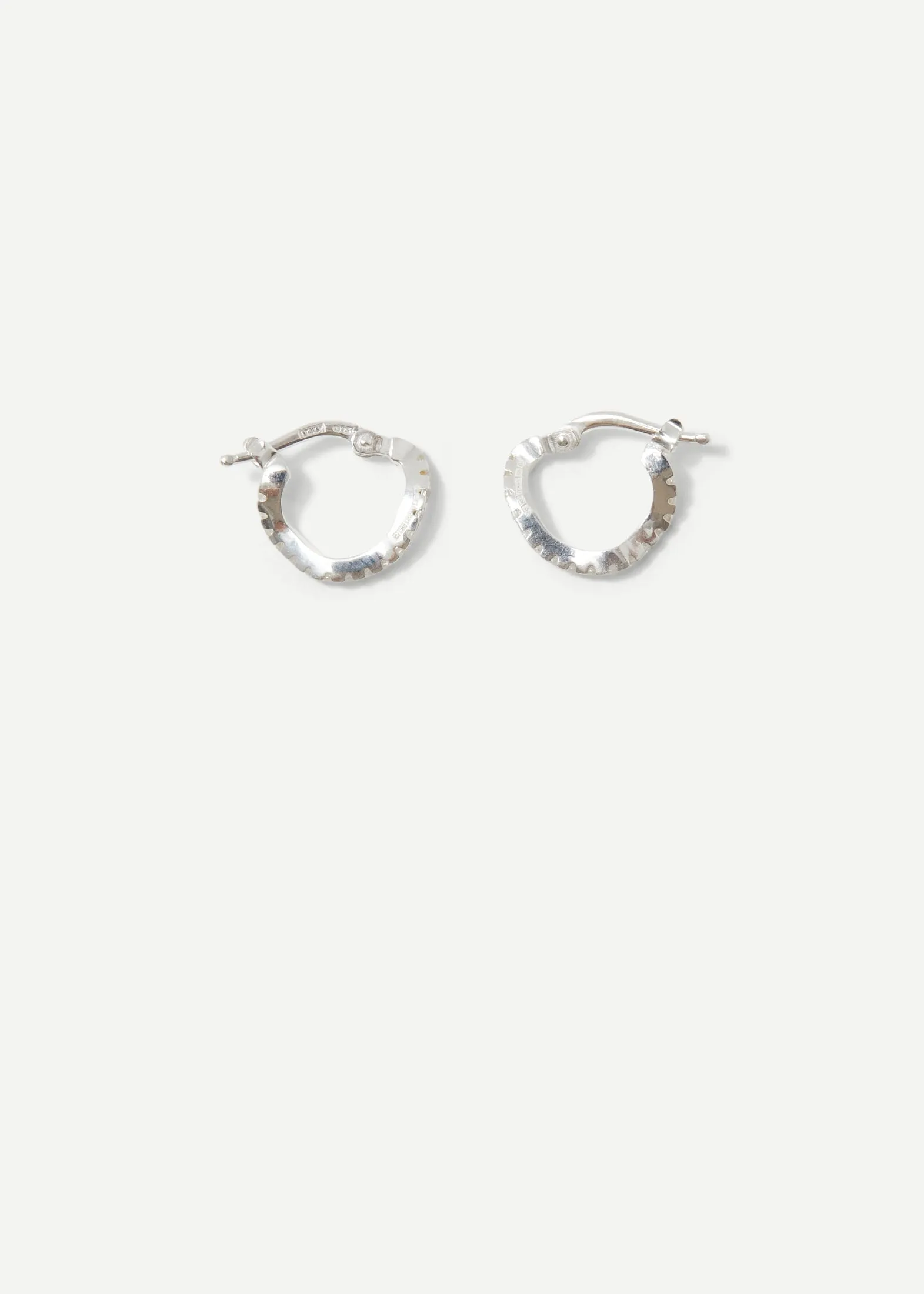 Distorted Hoop Earring Mini