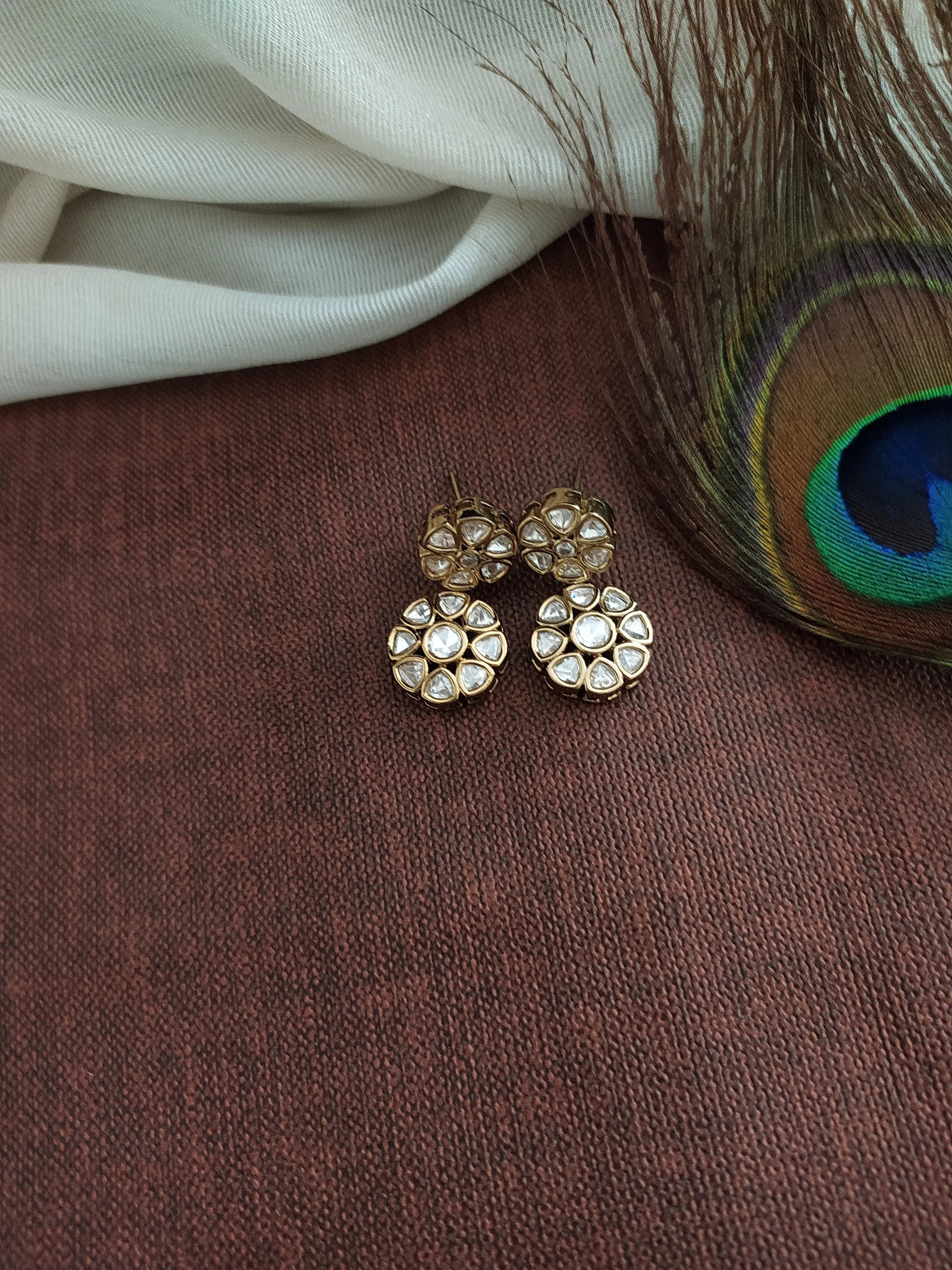 Elegant Kundan Necklace with Floral Pendants and Matching Earrings for Karwa Chauth