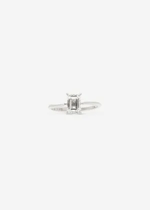 Emerald Cut Solitaire Ring Maxi 0.7 - 0.9 Ct