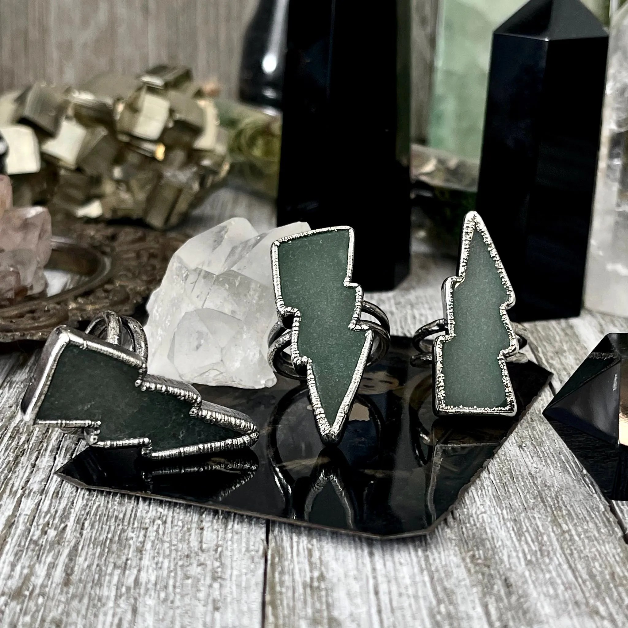 Green Aventurine Lightning Bolt Ring Size 6 7 8 9 10 11 / Foxlark Collection