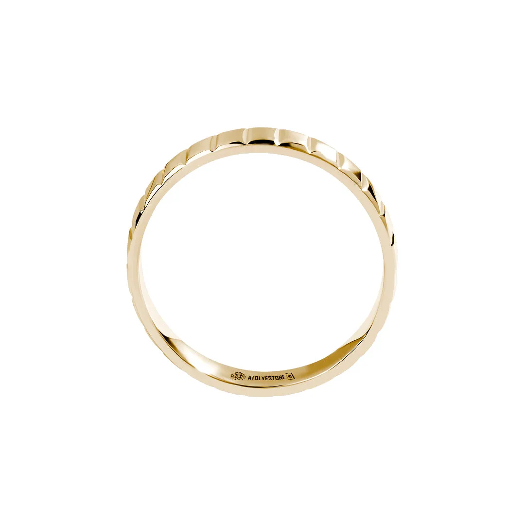 Ice Cube Band Ring in Gold
