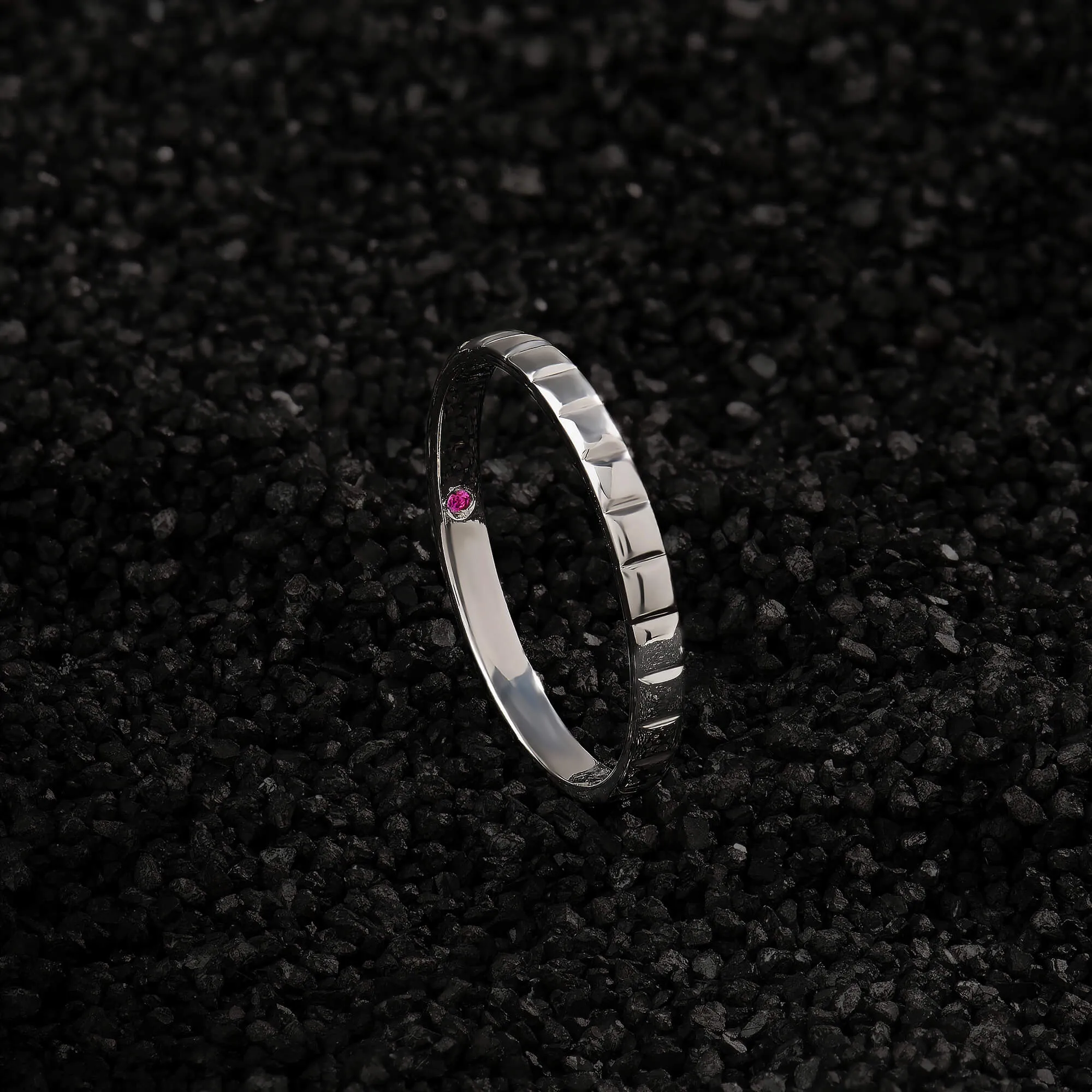 Ice Cube Band Ring in Gold