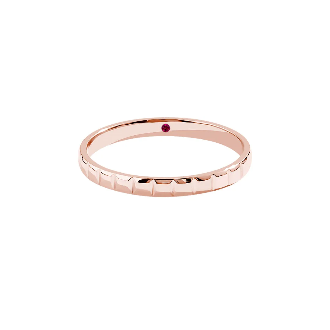 Ice Cube Band Ring in Gold