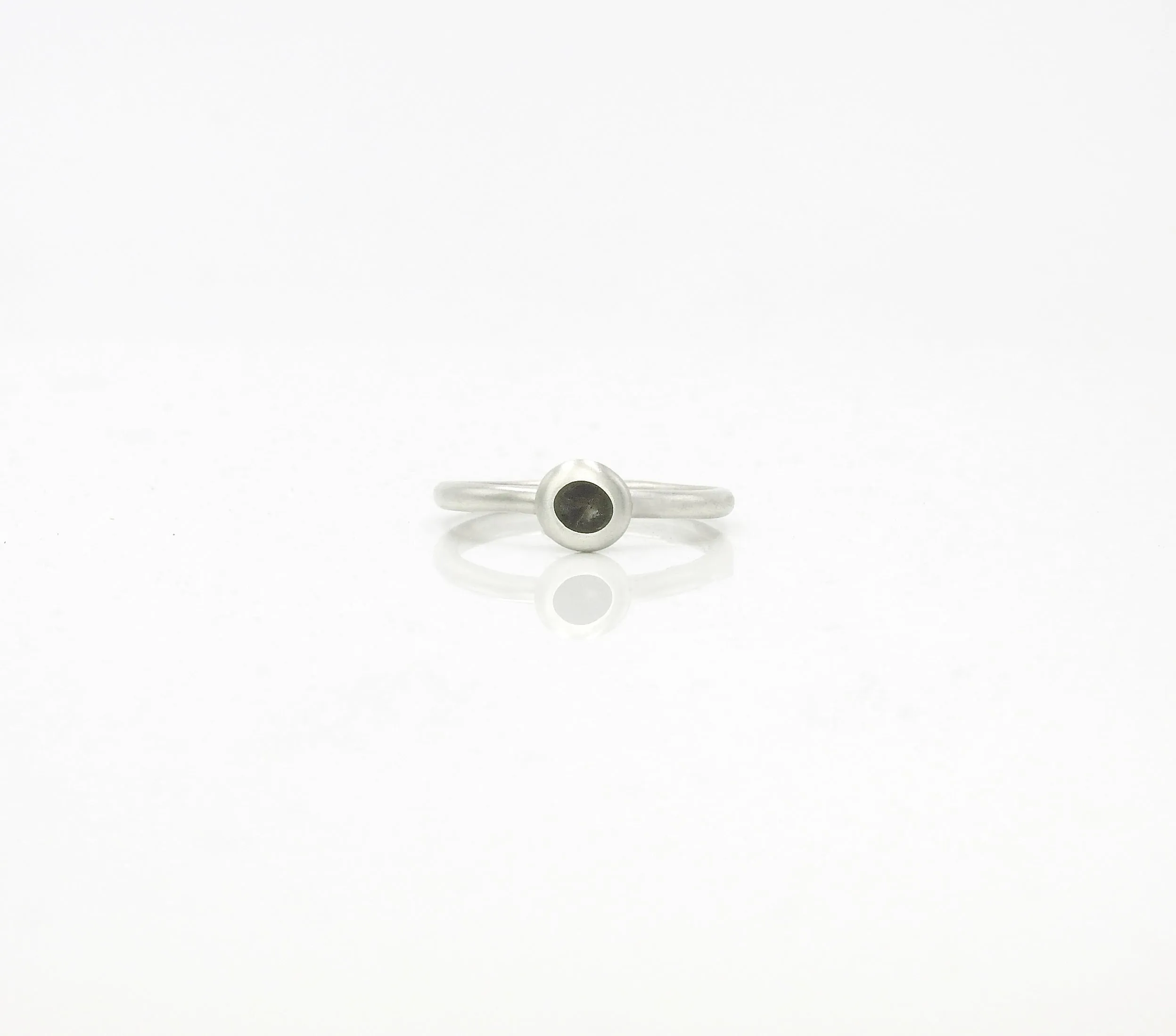 Limestone inlay pebble ring
