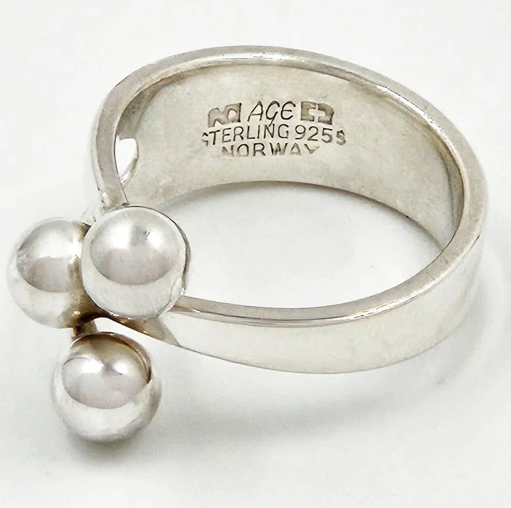Norway   Designs AGE Sterling Modernist 3 Prong Crown Jester Ring C 1960s