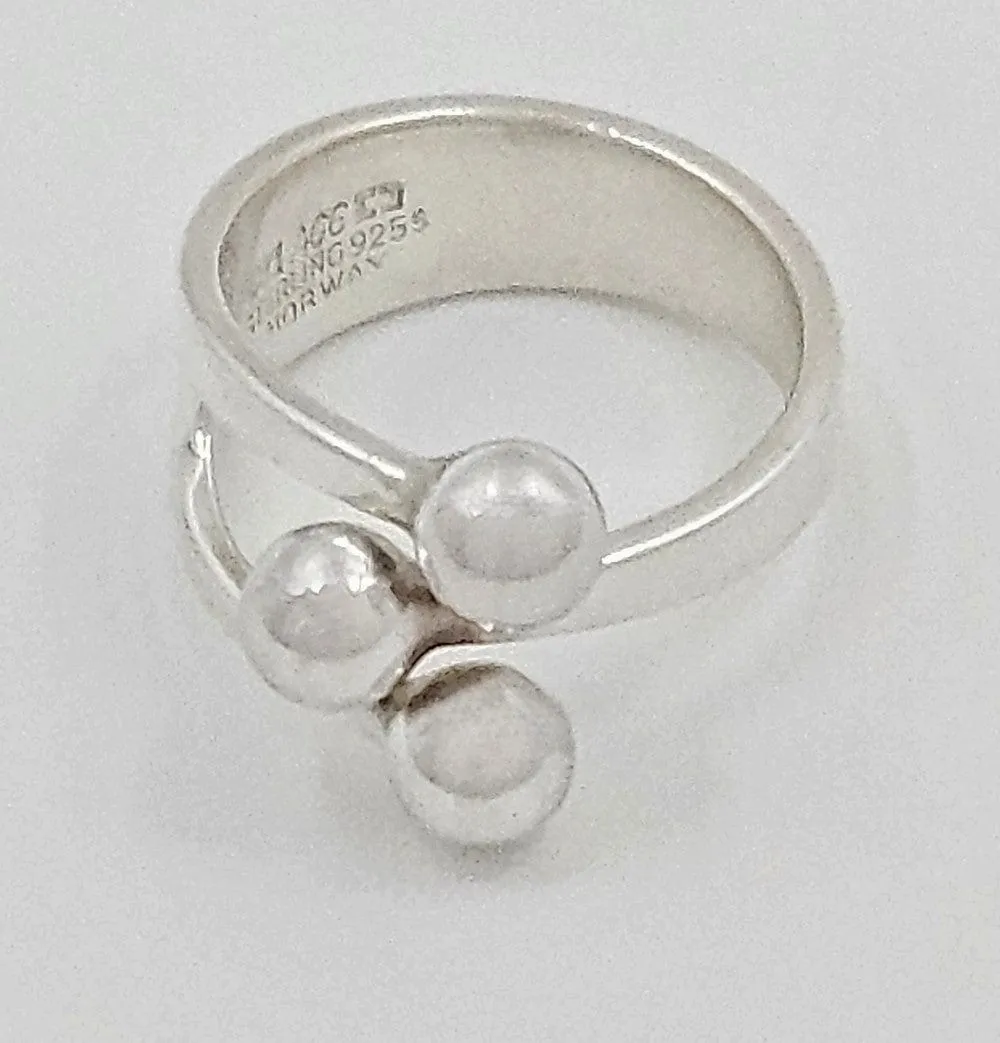 Norway   Designs AGE Sterling Modernist 3 Prong Crown Jester Ring C 1960s