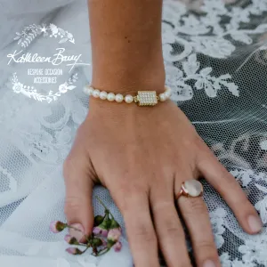 Rozelle single strand pearl bracelet - Available in Rose Gold and gold finish
