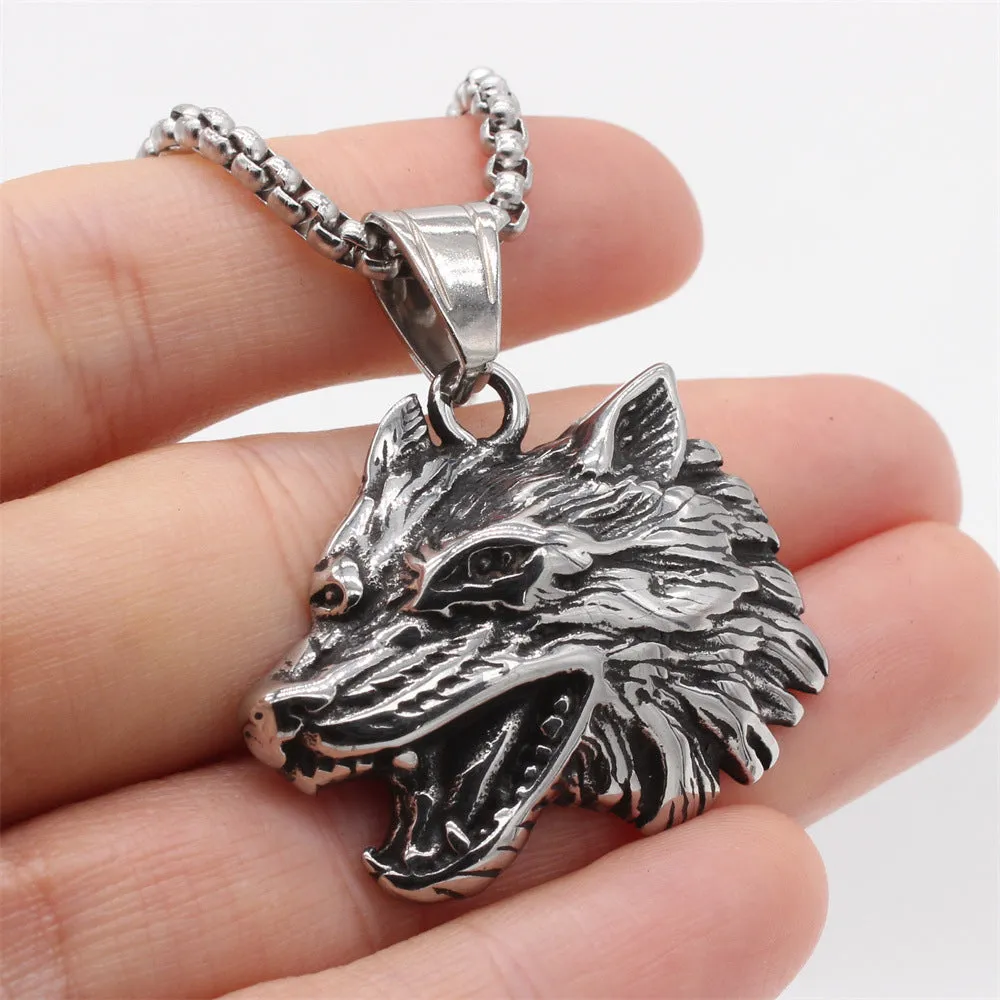 Stylish Titanium Steel Wolf Head Pendant for Men - Retro Hip Hop Design